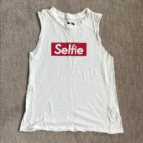 Petals and Peacocks Muscle Tank - Picture 1 of 8